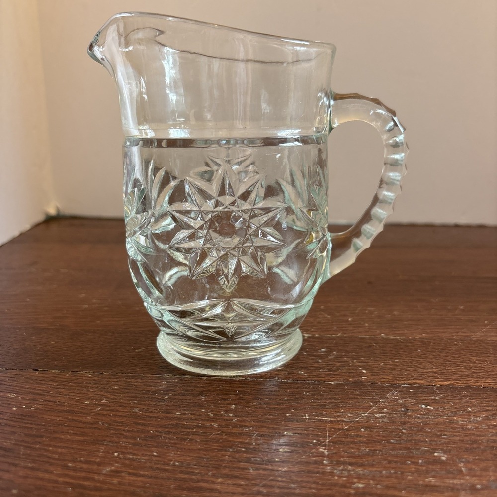 Vintage Anchor Hocking Pint Pitcher Early American Prescut Star of David 5.5'' T